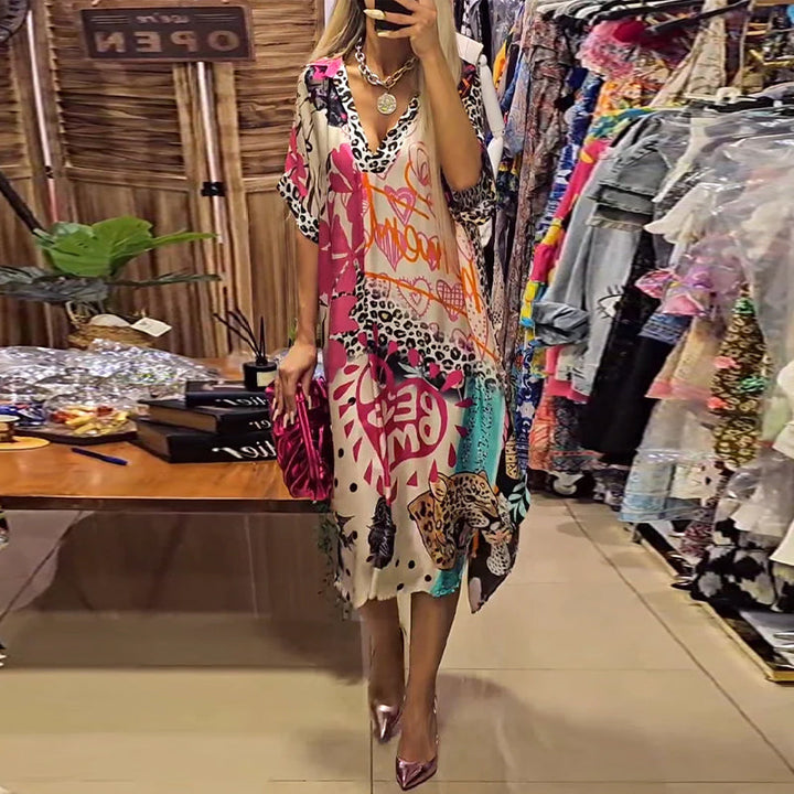 Rosalie - Casual dress with leopard and colorful print and deep V